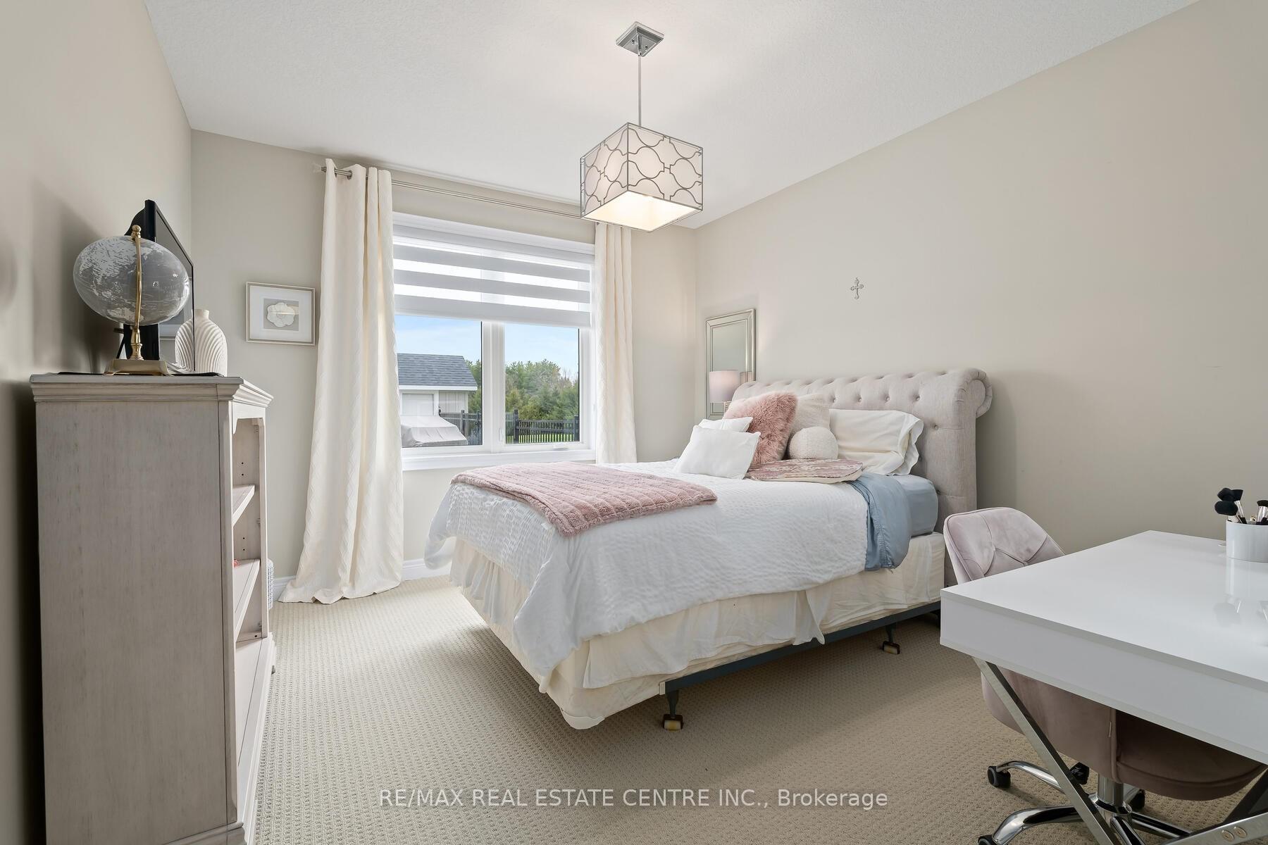 Photo 16 of 109 Crewson Court, Kitchener, Mill Courtland Woodside Park — HOMEH