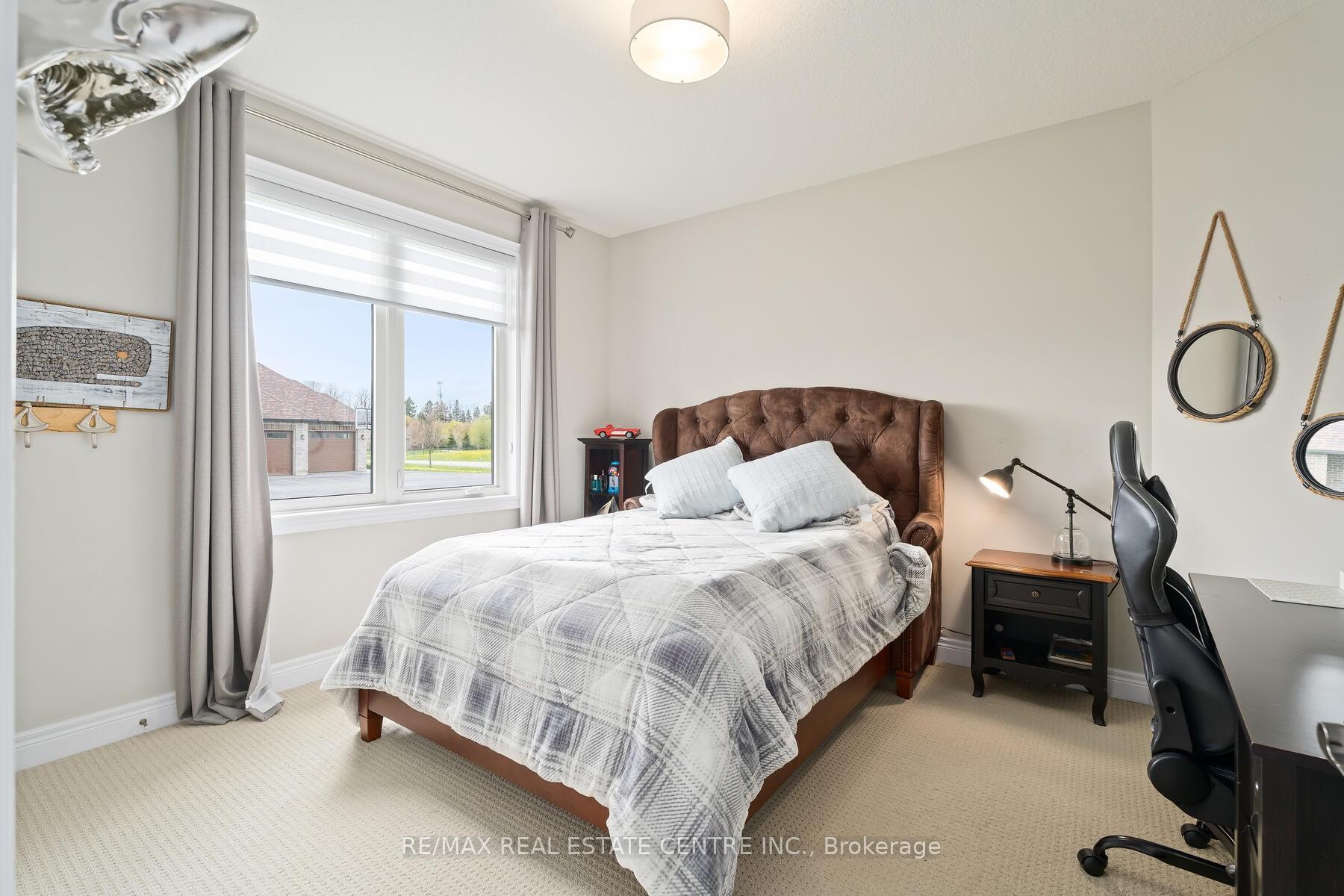 Photo 18 of 109 Crewson Court, Kitchener, Mill Courtland Woodside Park — HOMEH