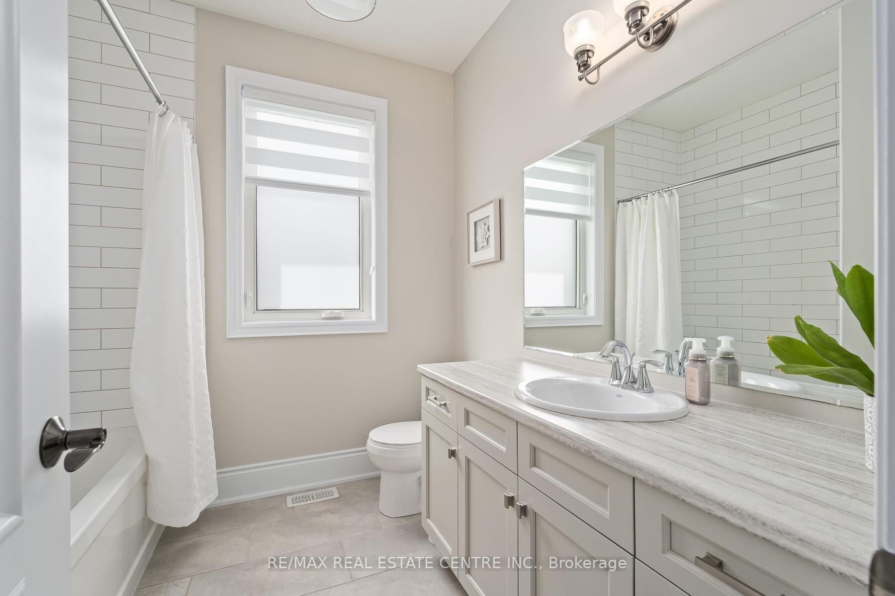 Photo 22 of 109 Crewson Court, Kitchener, Mill Courtland Woodside Park — HOMEH