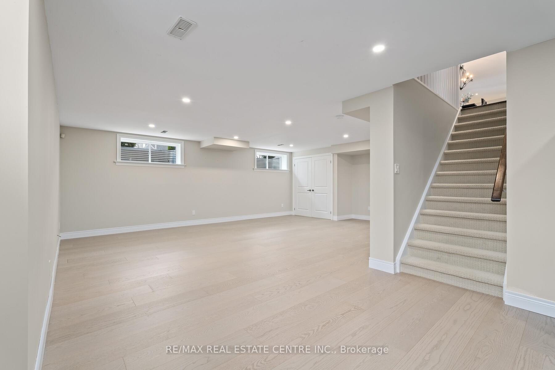 Photo 25 of 109 Crewson Court, Kitchener, Mill Courtland Woodside Park — HOMEH
