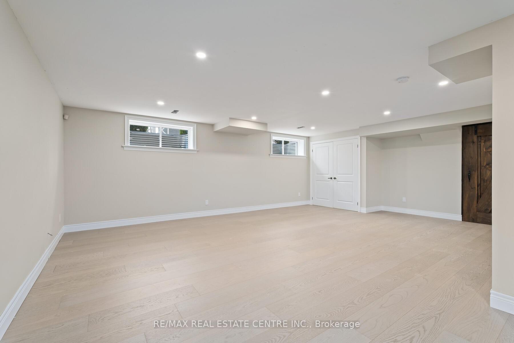 Photo 26 of 109 Crewson Court, Kitchener, Mill Courtland Woodside Park — HOMEH