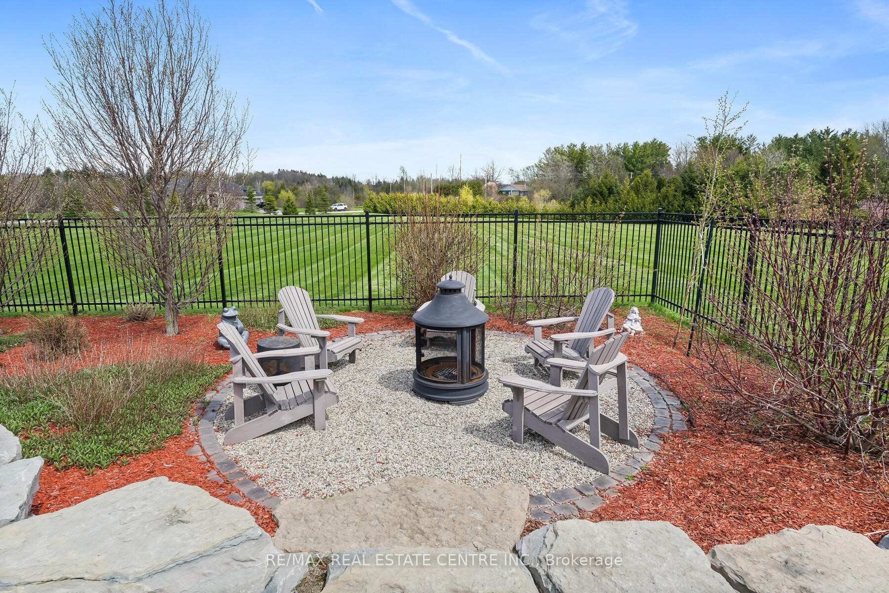 Photo 44 of 109 Crewson Court, Kitchener, Mill Courtland Woodside Park — HOMEH
