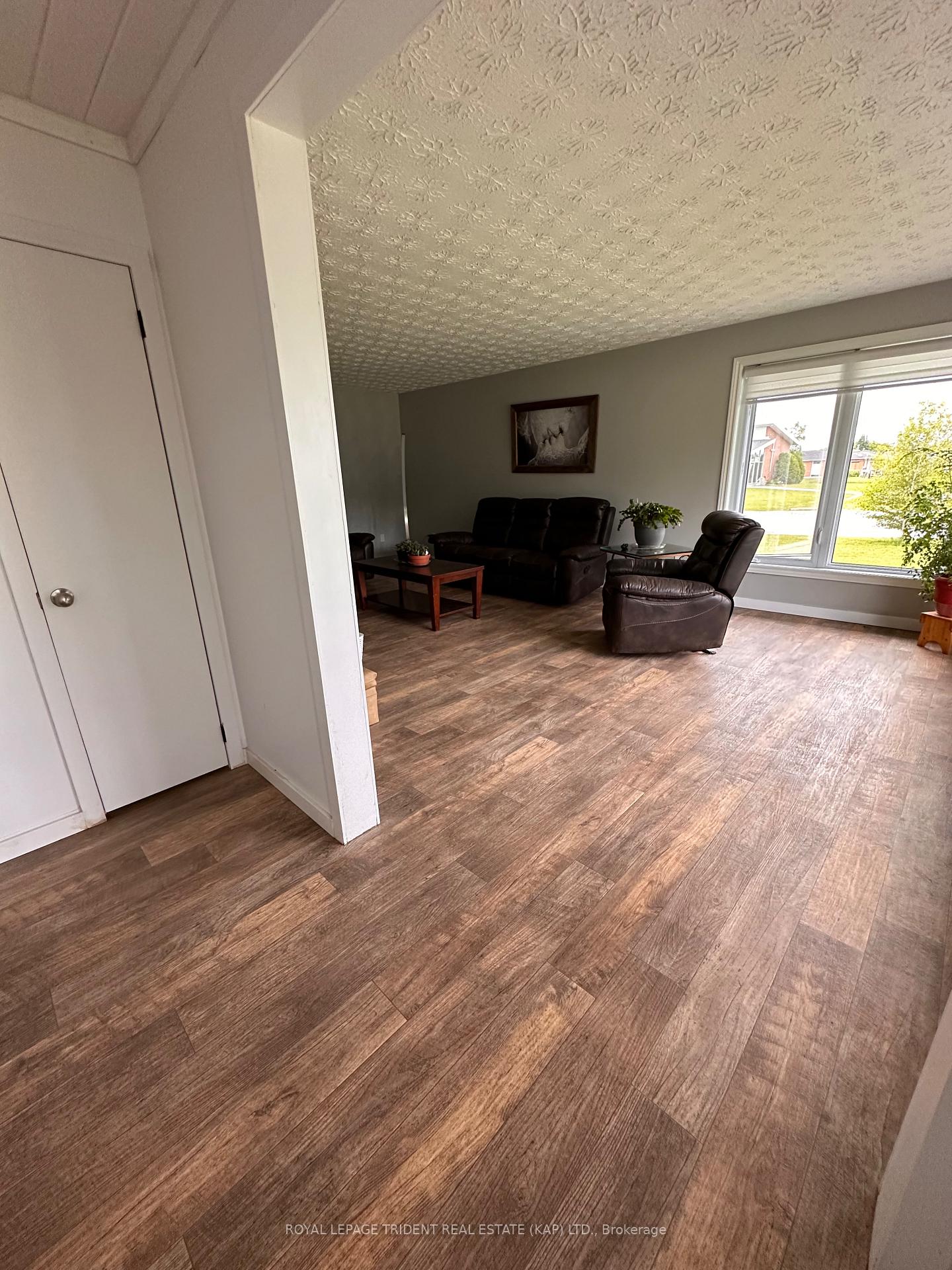 Photo 21 of 17 Ash Street, Kapuskasing — HOMEH