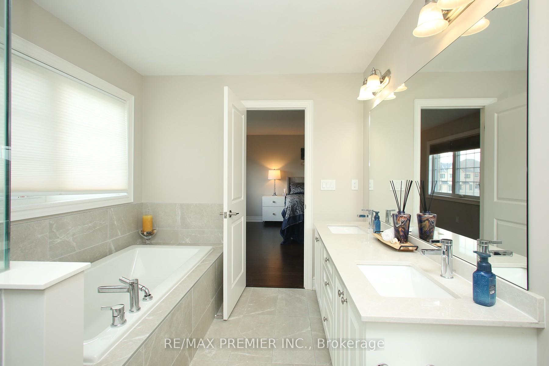 Photo 40 of 11 Twilley Road, Brampton, Bram West — HOMEH