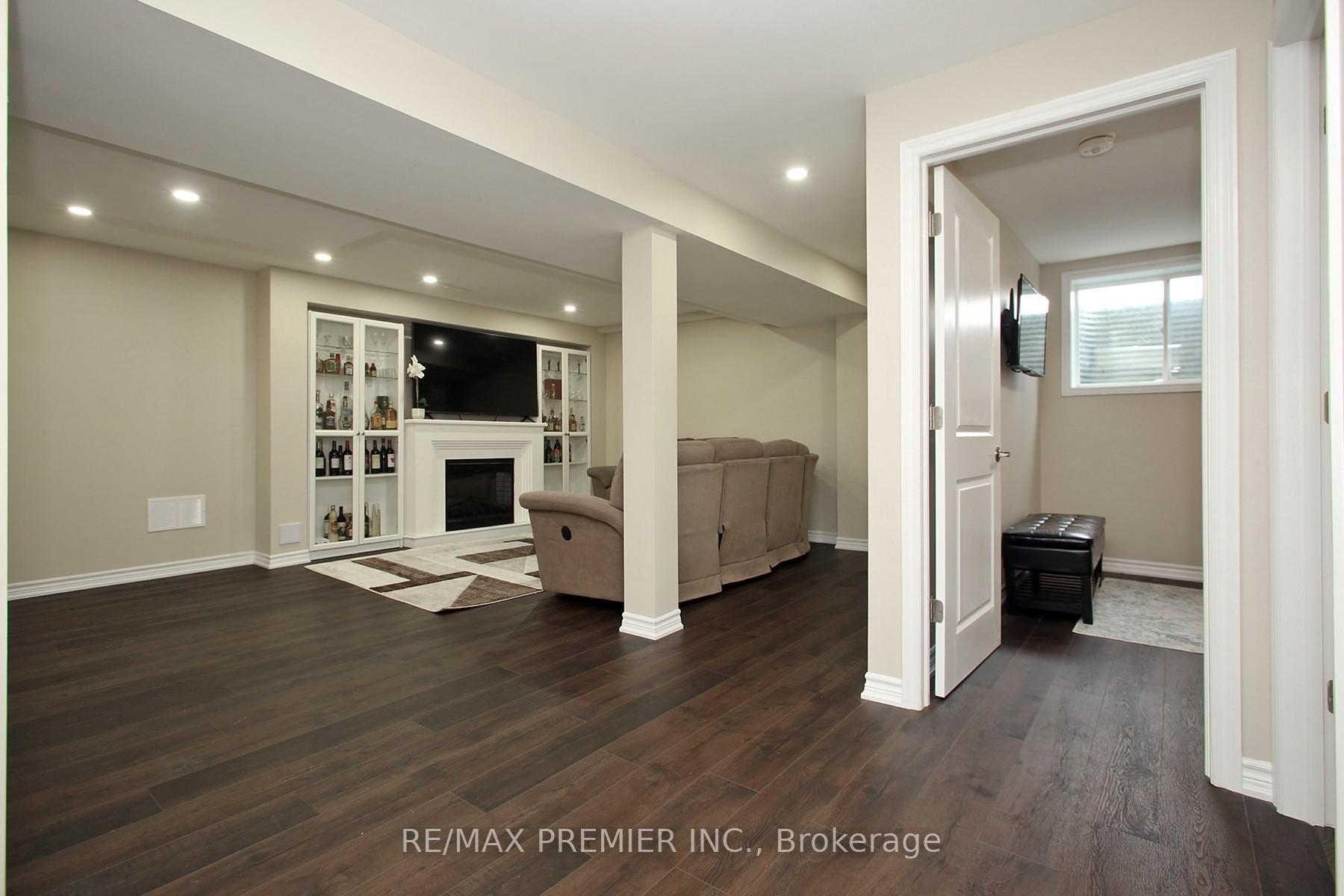 Photo 48 of 11 Twilley Road, Brampton, Bram West — HOMEH