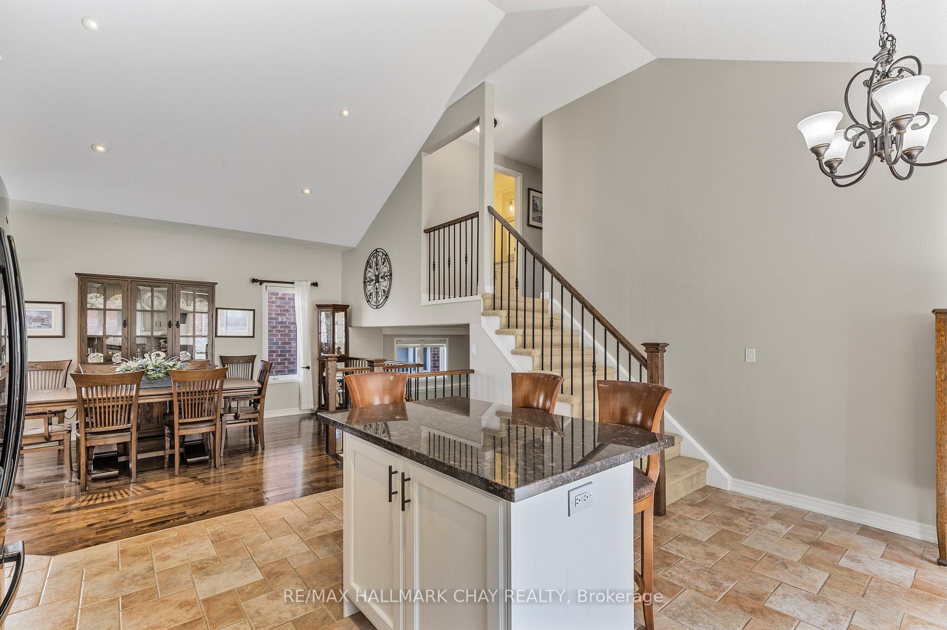 Photo 10 of 1143 Booth Avenue, Innisfil, Alcona — HOMEH