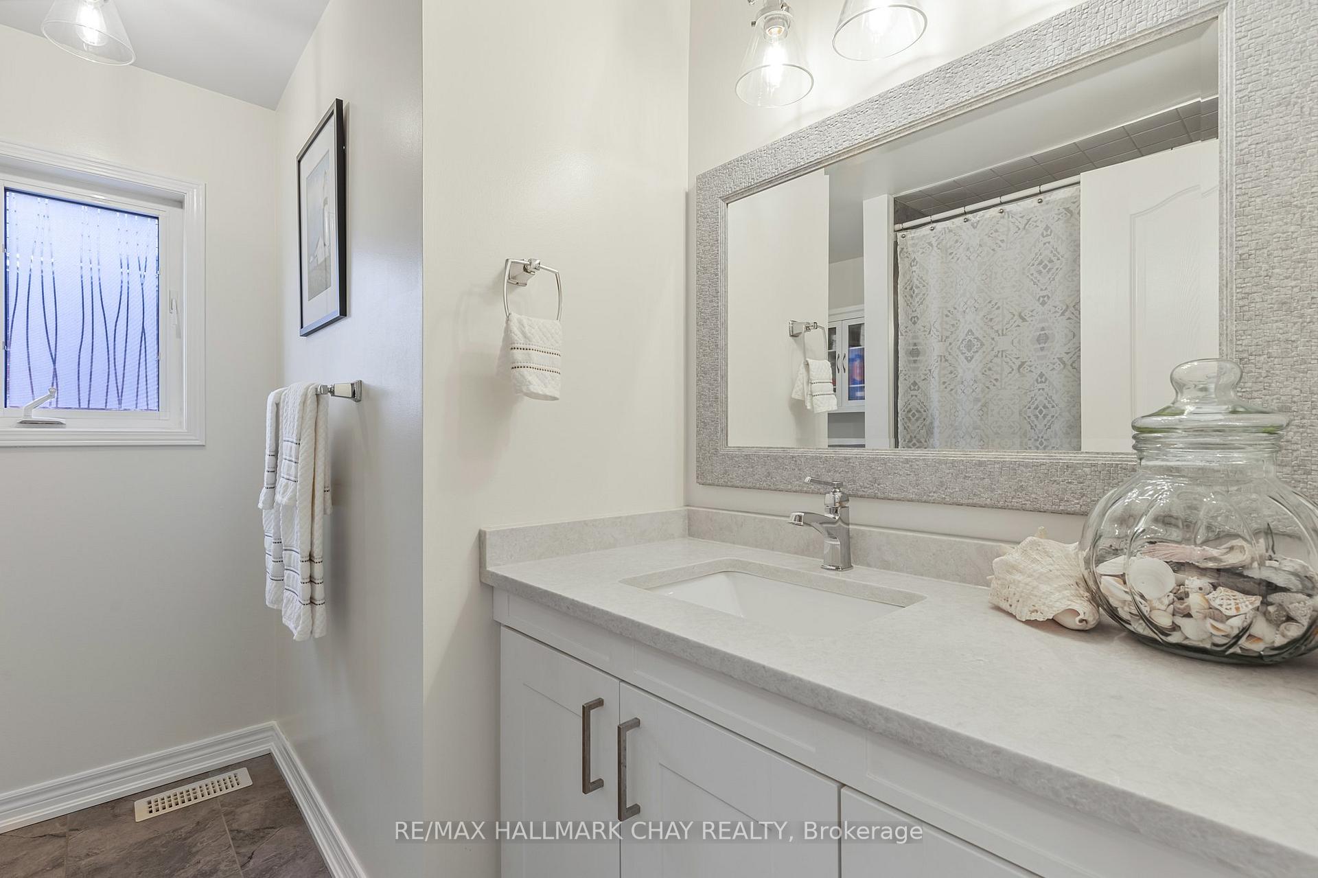 Photo 20 of 1143 Booth Avenue, Innisfil, Alcona — HOMEH