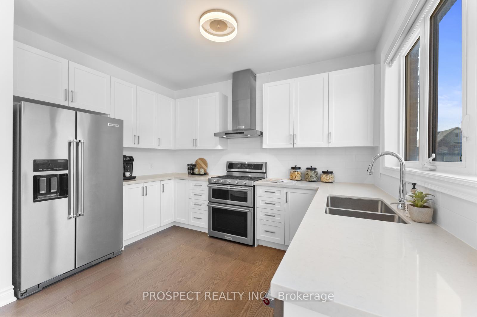 Photo 33 of 42 Ryerson Drive, Vaughan, Kleinburg — HOMEH
