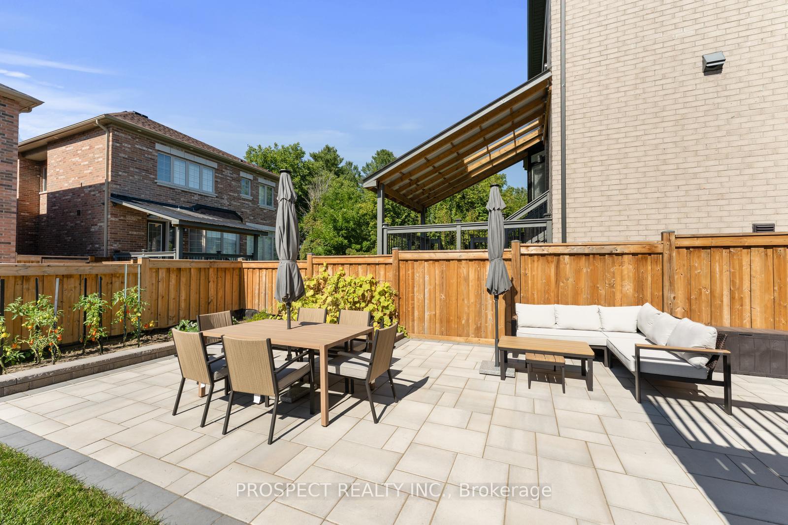 Photo 90 of 42 Ryerson Drive, Vaughan, Kleinburg — HOMEH