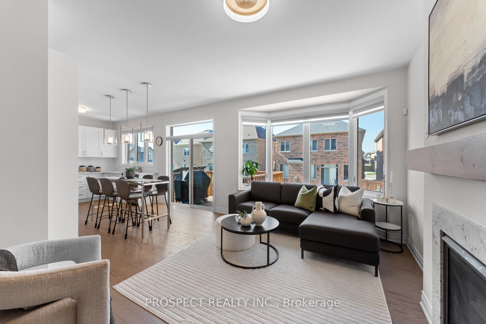 Photo 9 of 42 Ryerson Drive, Vaughan, Kleinburg — HOMEH