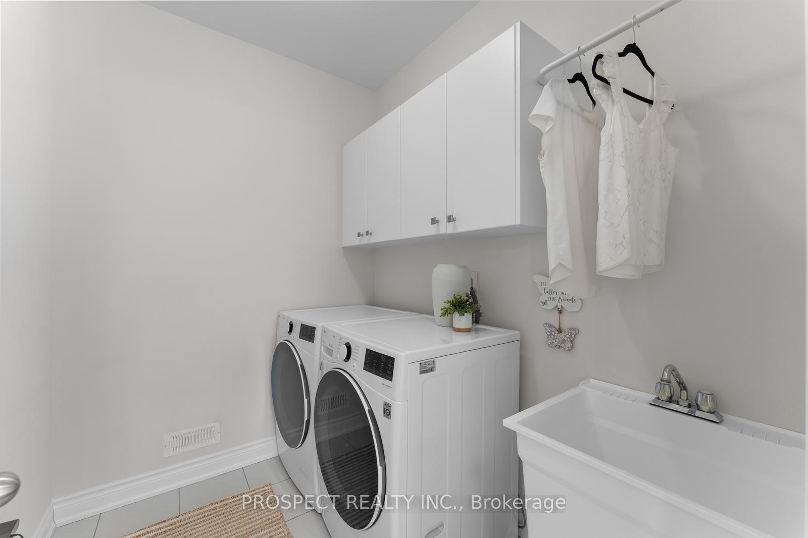 Photo 49 of 42 Ryerson Drive, Vaughan, Kleinburg — HOMEH