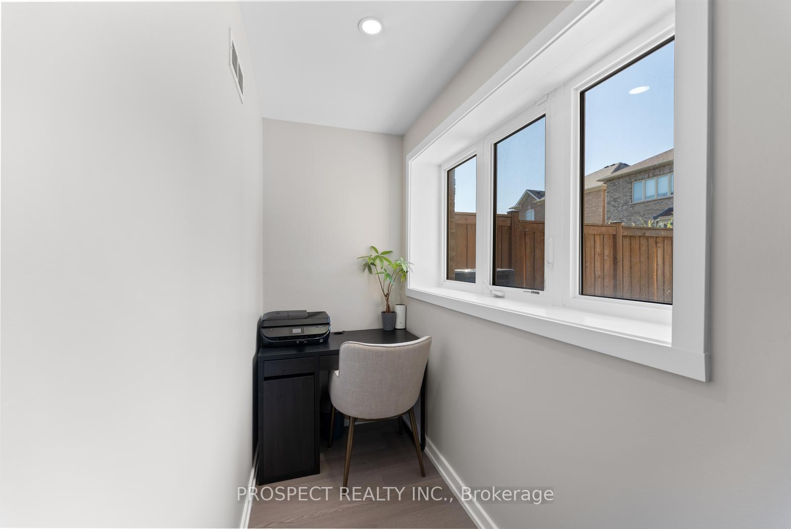 Photo 59 of 42 Ryerson Drive, Vaughan, Kleinburg — HOMEH