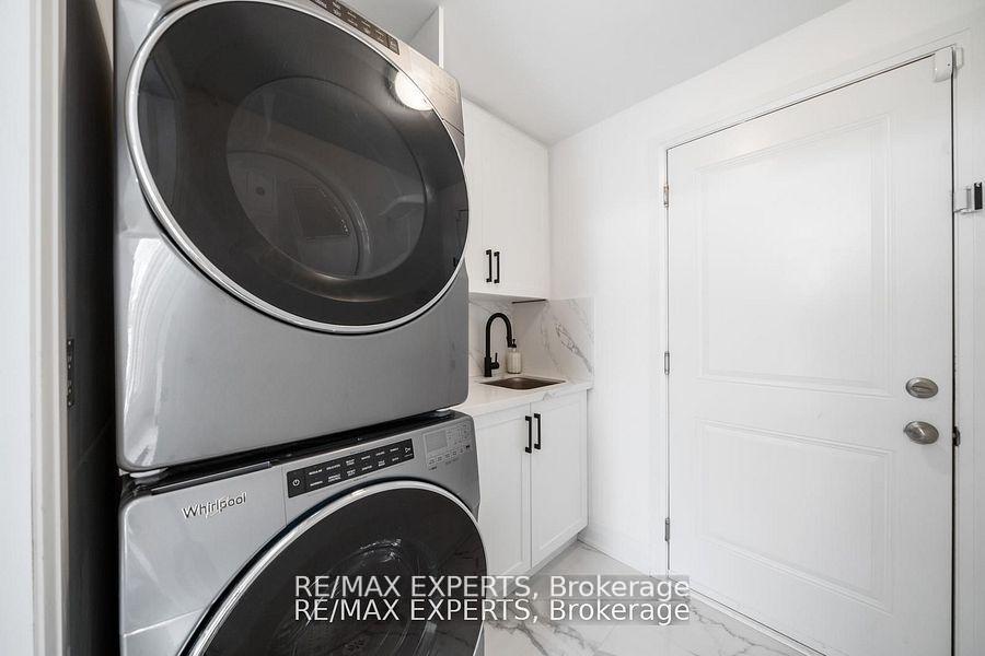 Photo 20 of 13 Shatner Turnabout Crescent, Vaughan, East Woodbridge — HOMEH