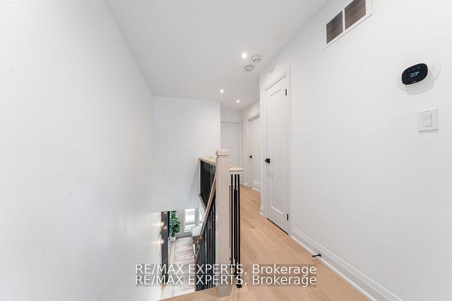 Photo 22 of 13 Shatner Turnabout Crescent, Vaughan, East Woodbridge — HOMEH