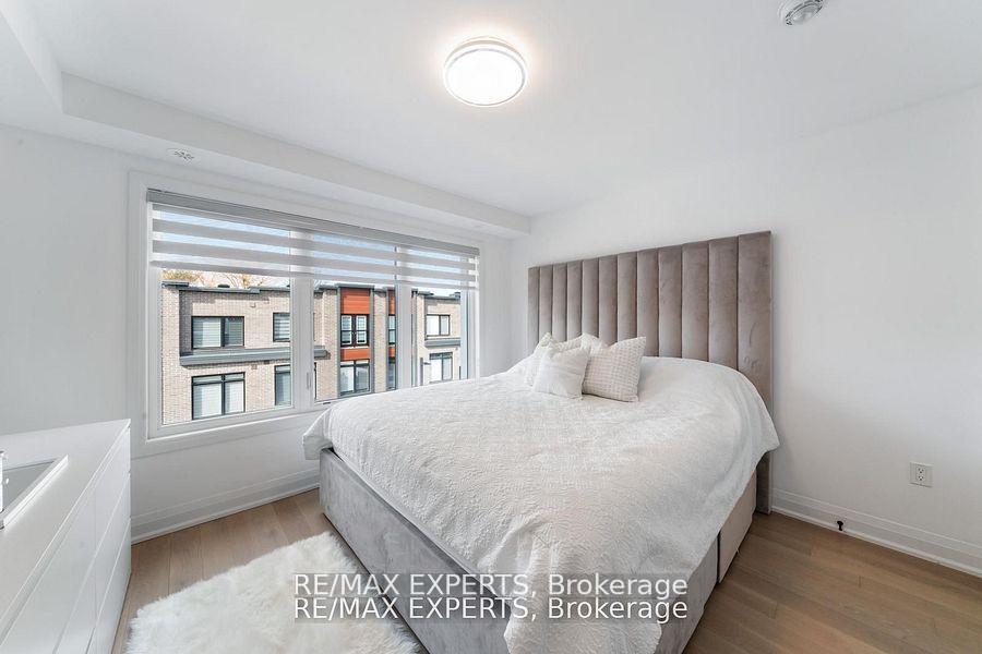 Photo 24 of 13 Shatner Turnabout Crescent, Vaughan, East Woodbridge — HOMEH