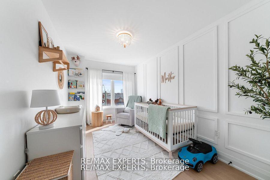 Photo 28 of 13 Shatner Turnabout Crescent, Vaughan, East Woodbridge — HOMEH