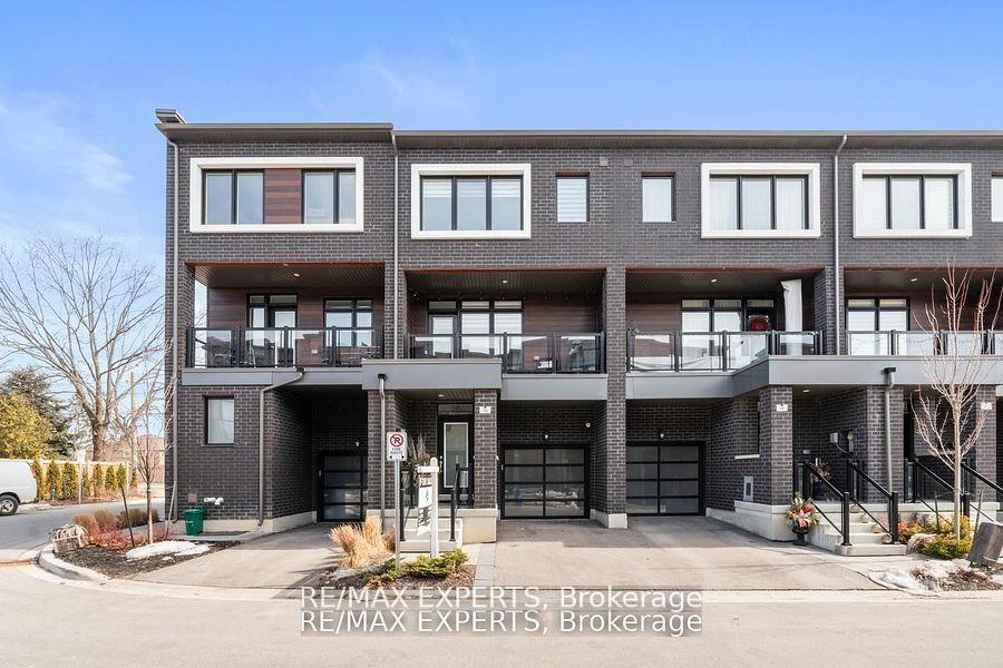 Photo 33 of 13 Shatner Turnabout Crescent, Vaughan, East Woodbridge — HOMEH
