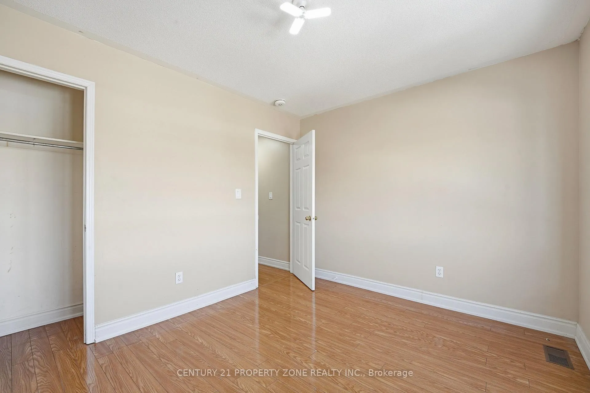 Photo 28 of Unit Upper, 50 Commodore Drive, Brampton, Credit Valley — HOMEH