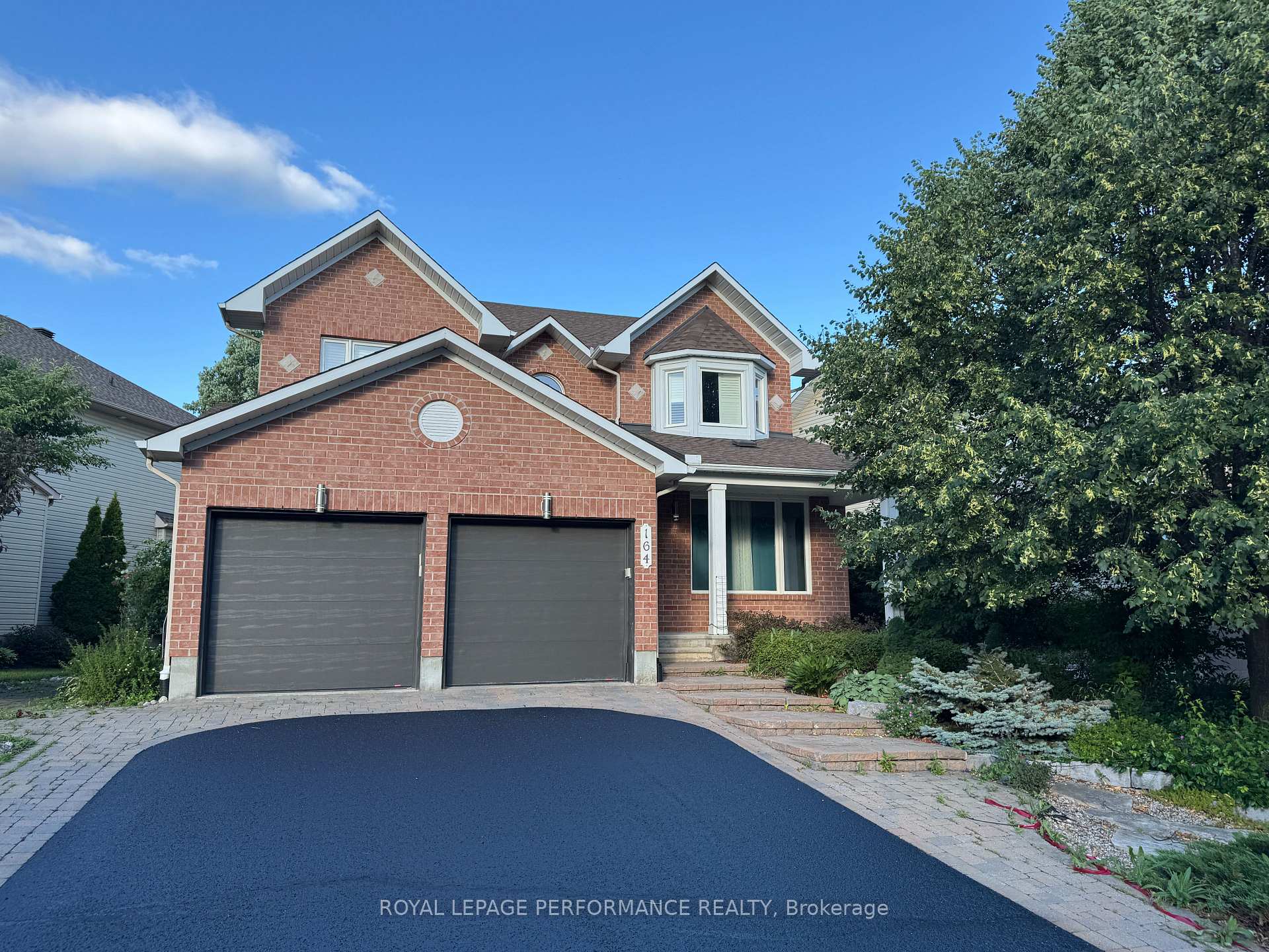 Front of 164 Copperwood Street