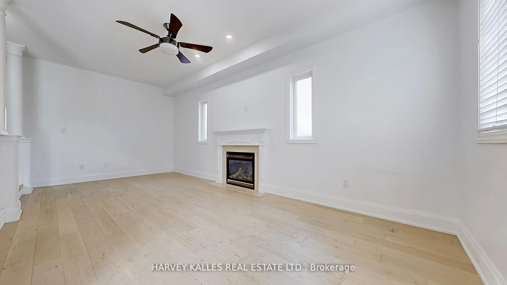 Photo 8 of 13 Oakside Court, Barrie, Ardagh — HOMEH