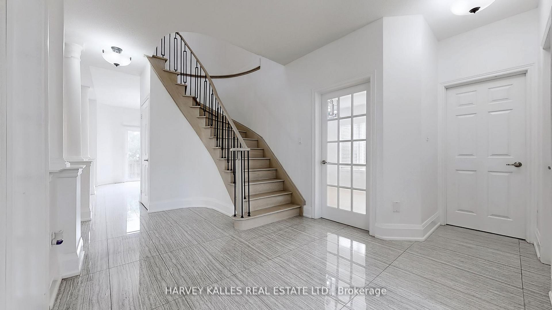 Photo 46 of 13 Oakside Court, Barrie, Ardagh — HOMEH