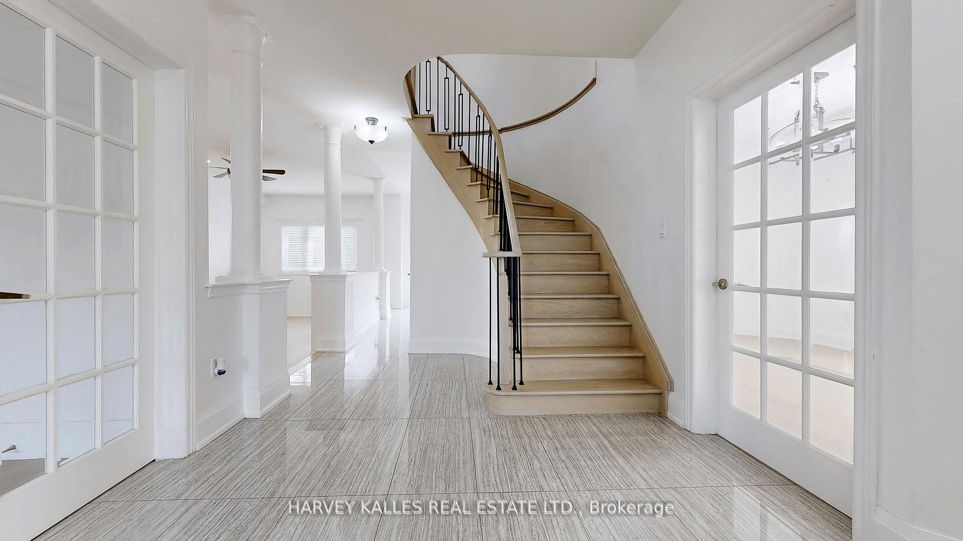 Photo 47 of 13 Oakside Court, Barrie, Ardagh — HOMEH