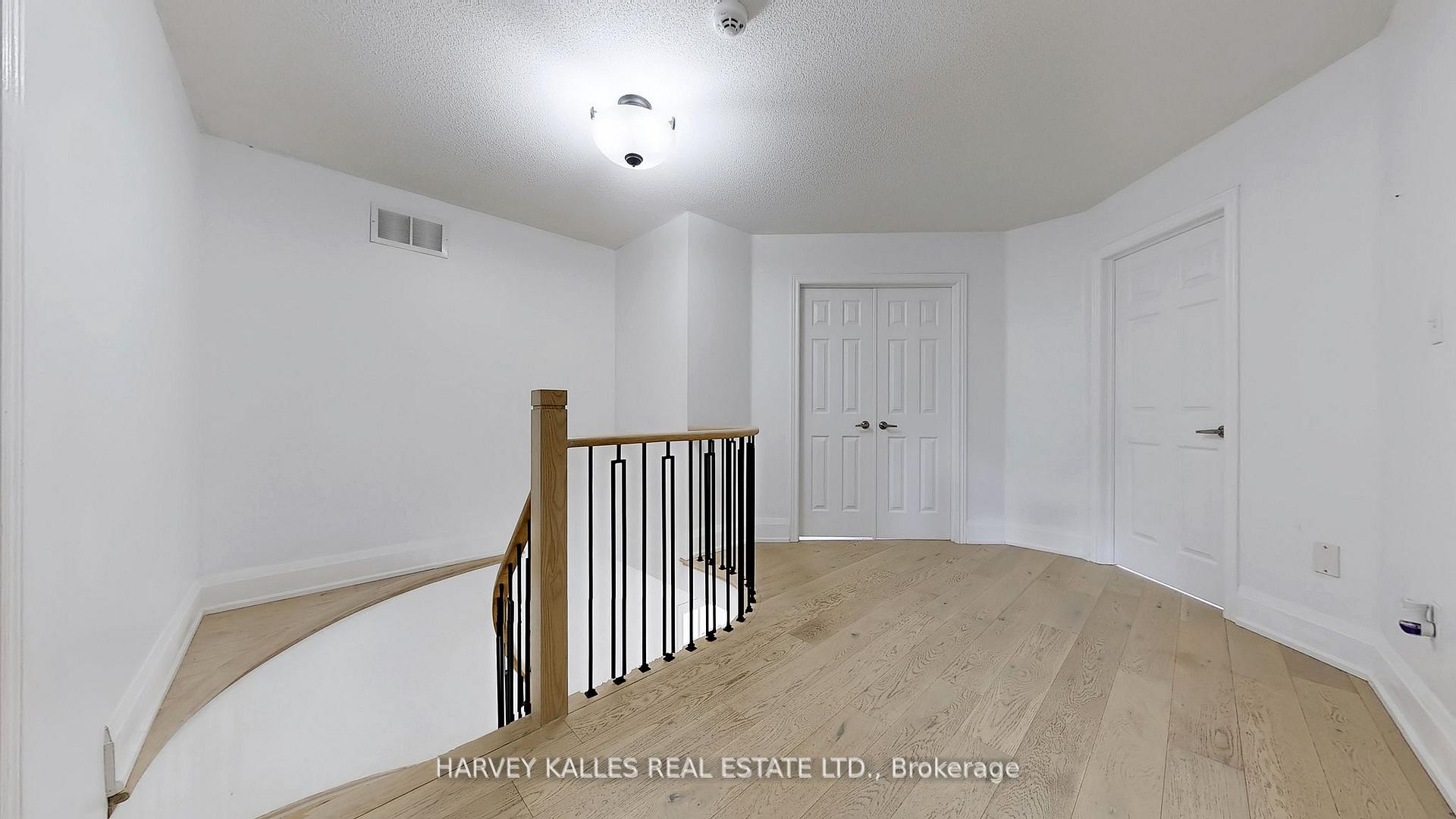 Photo 49 of 13 Oakside Court, Barrie, Ardagh — HOMEH
