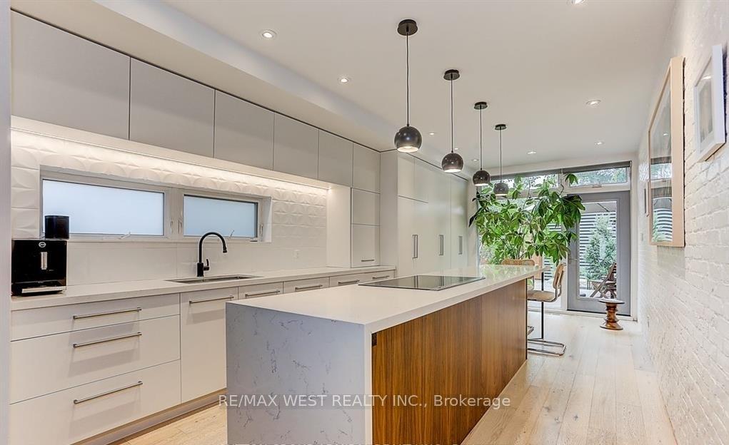Photo 7 of 185 Logan Avenue, Toronto, South Riverdale — HOMEH