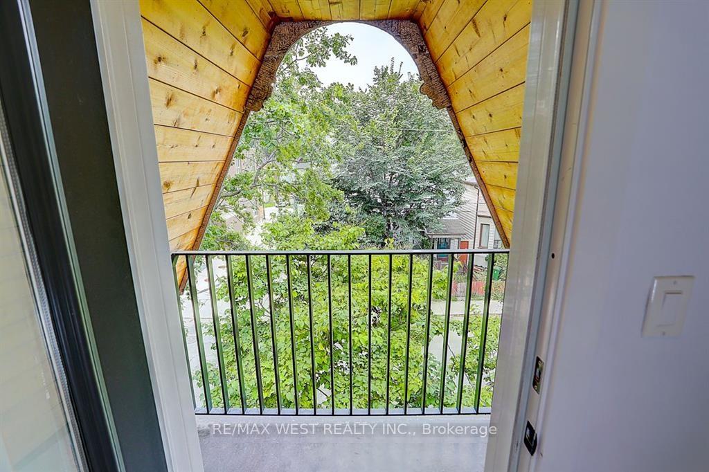Photo 20 of 185 Logan Avenue, Toronto, South Riverdale — HOMEH