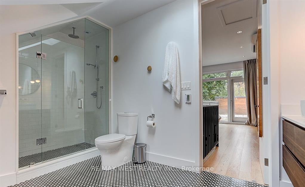 Photo 23 of 185 Logan Avenue, Toronto, South Riverdale — HOMEH