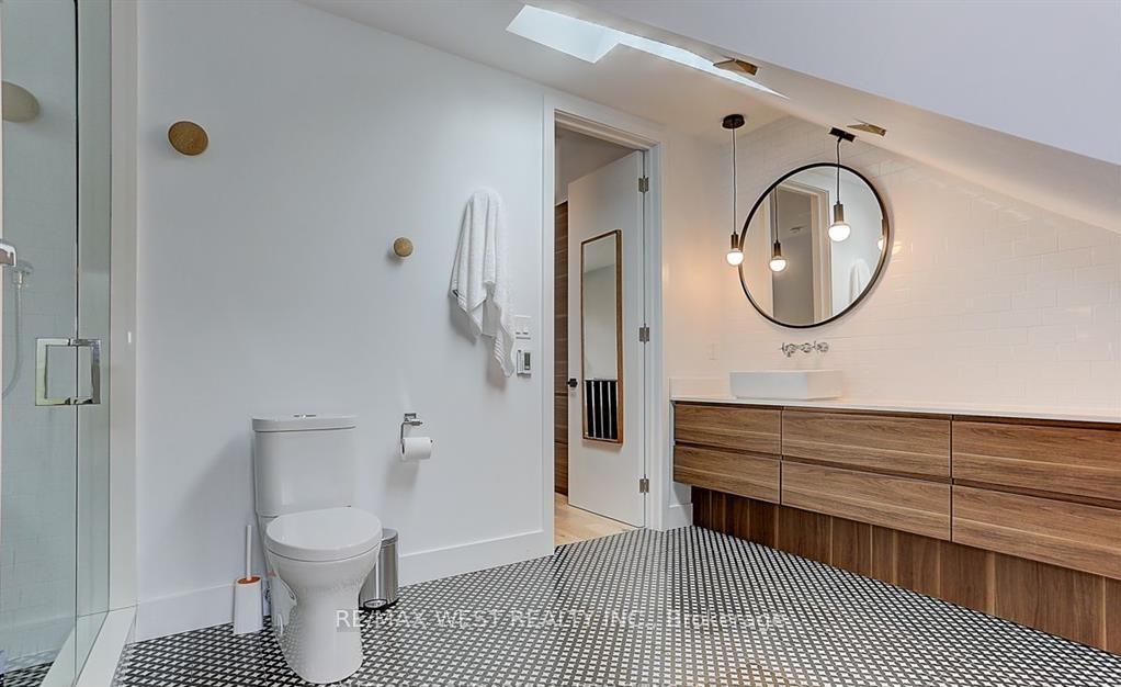 Photo 24 of 185 Logan Avenue, Toronto, South Riverdale — HOMEH