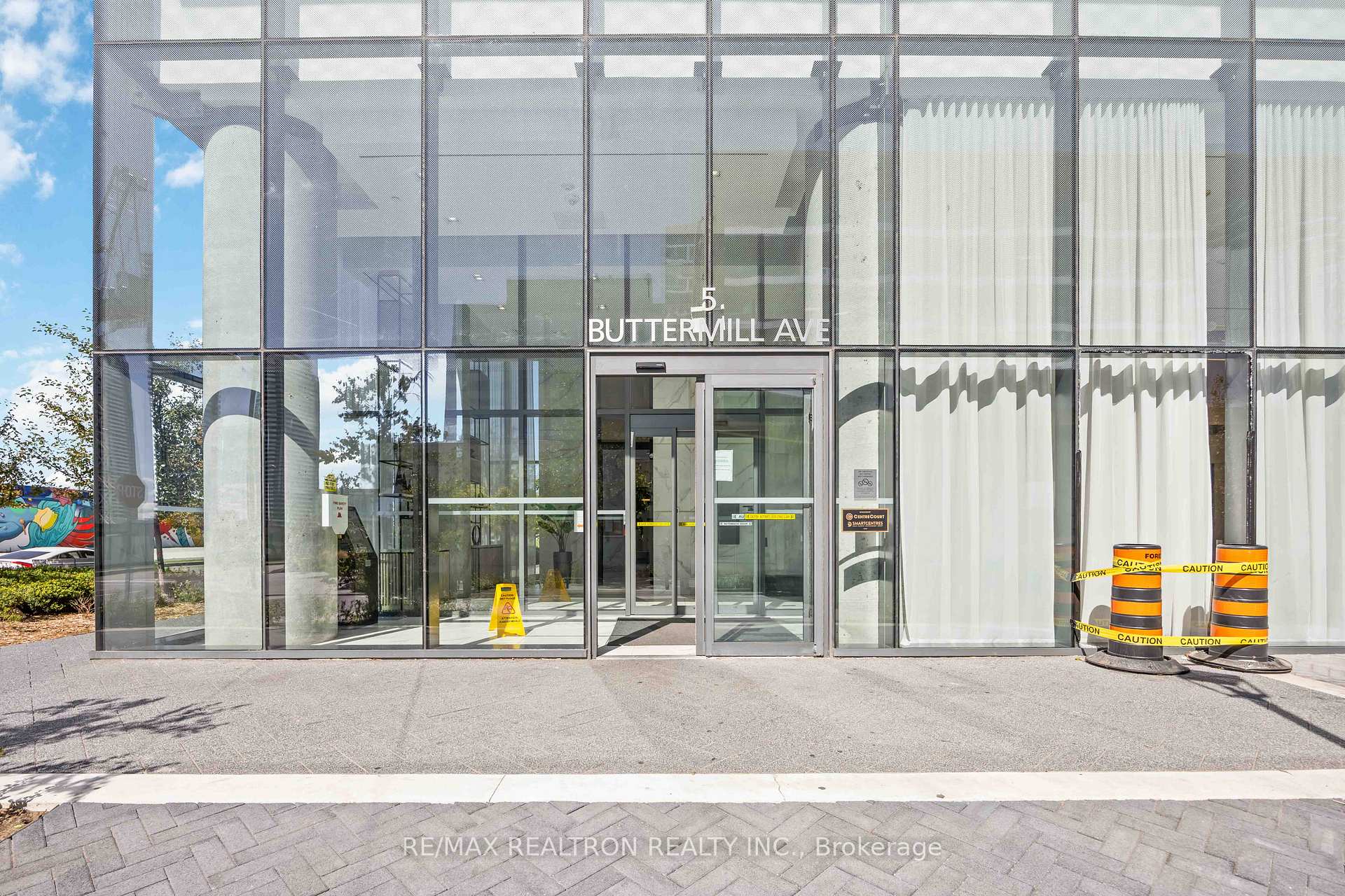 Photo 2 of Unit 3512, 5 Buttermill Avenue, Vaughan, Vaughan Corporate Centre — HOMEH