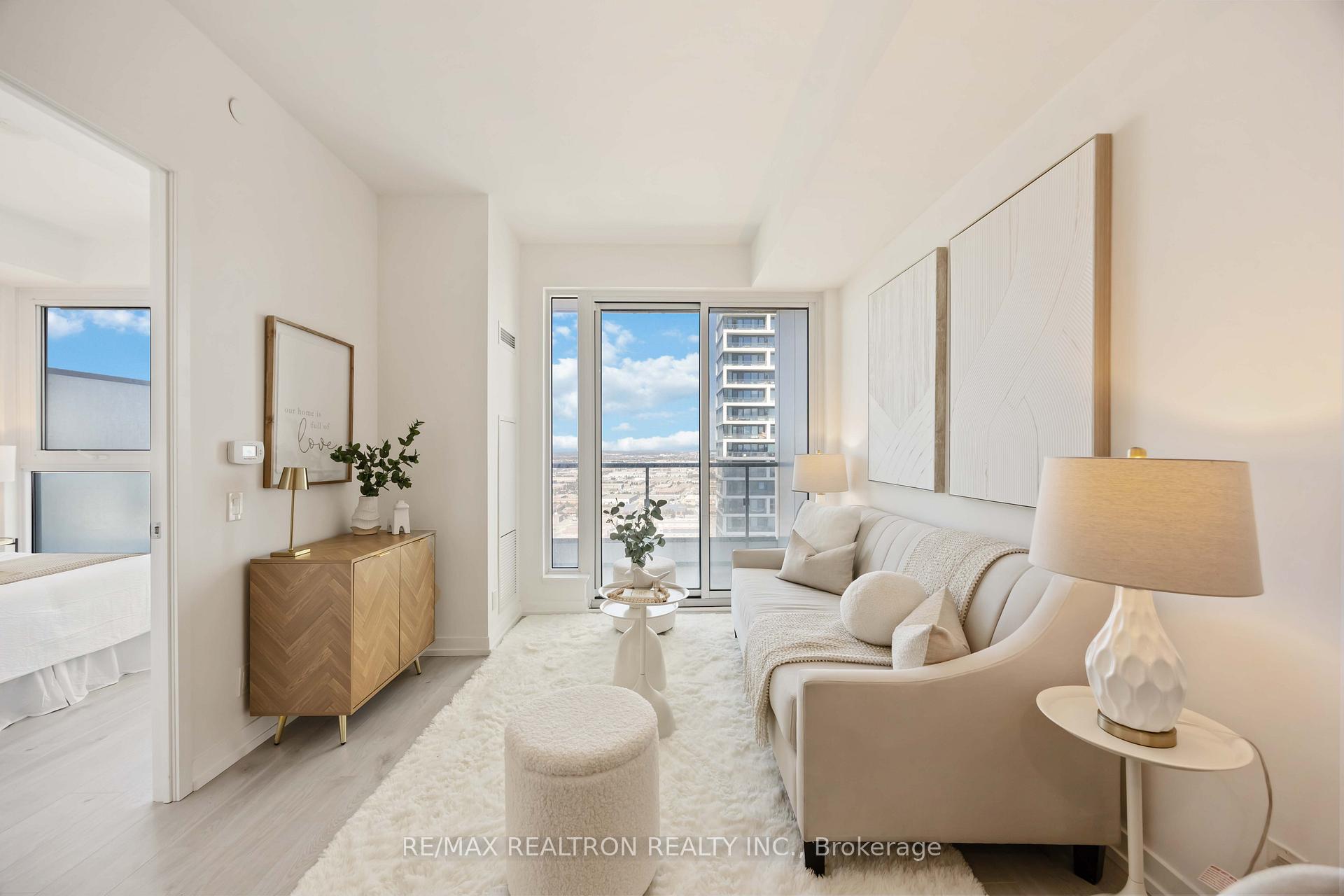 Photo 16 of Unit 3512, 5 Buttermill Avenue, Vaughan, Vaughan Corporate Centre — HOMEH