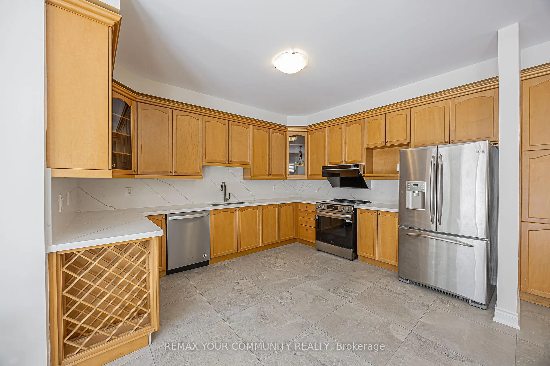 Photo 12 of 188 Fred Mclaren Boulevard, Markham, Wismer — HOMEH