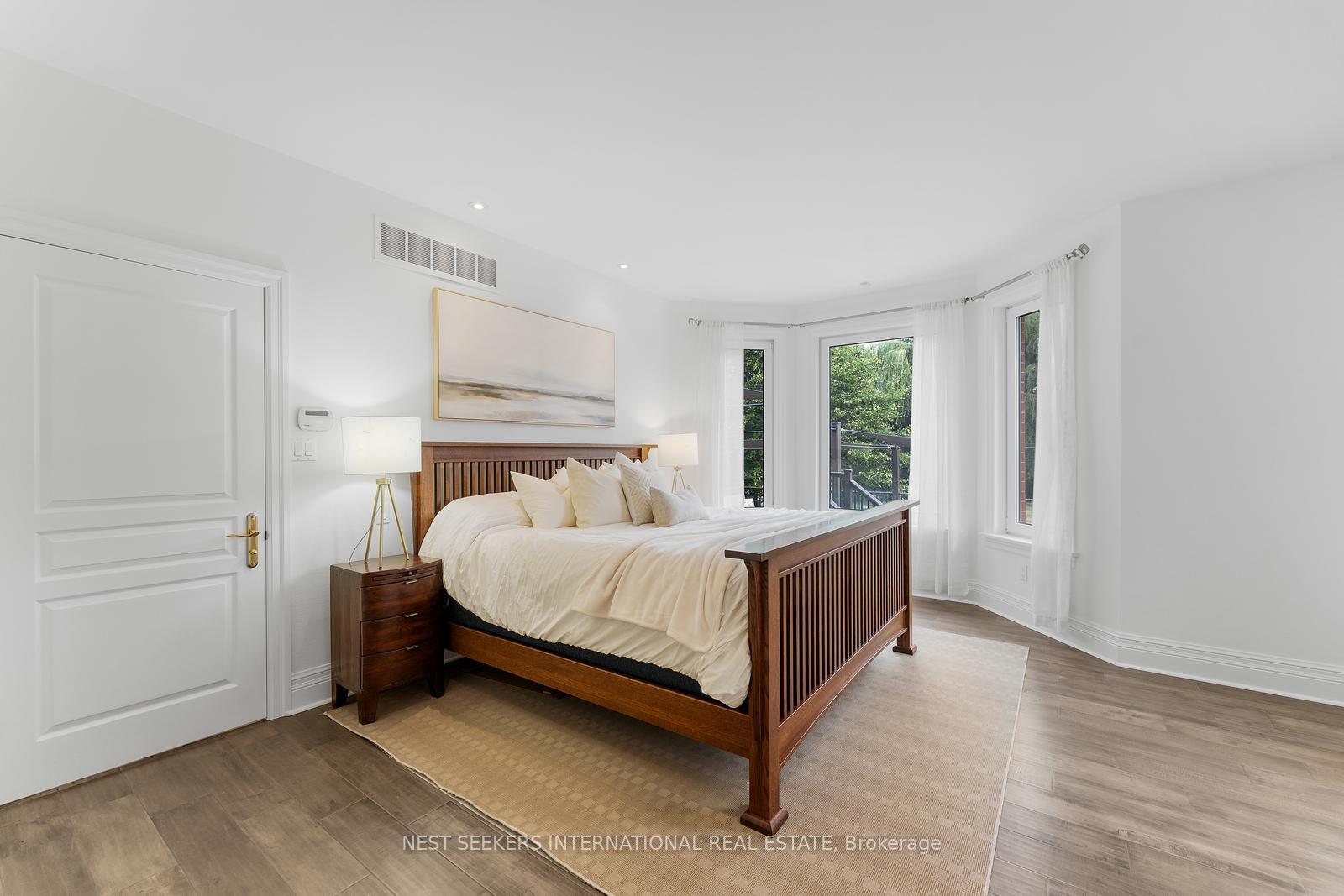 Photo 11 of 42 Witherspoon Way, King, Nobleton — HOMEH