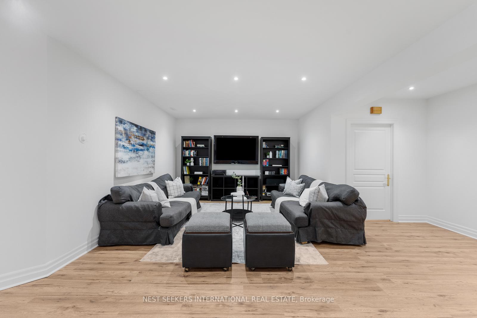 Photo 17 of 42 Witherspoon Way, King, Nobleton — HOMEH