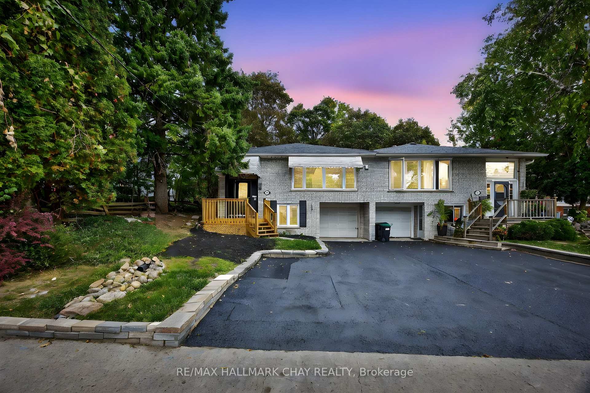 Photo 2 of 151 Berczy Street, Barrie, Codrington — HOMEH