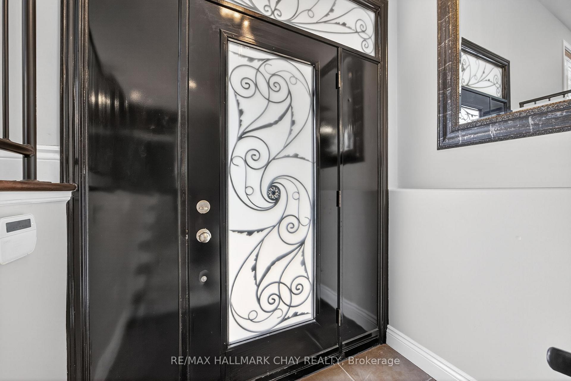 Photo 4 of 151 Berczy Street, Barrie, Codrington — HOMEH