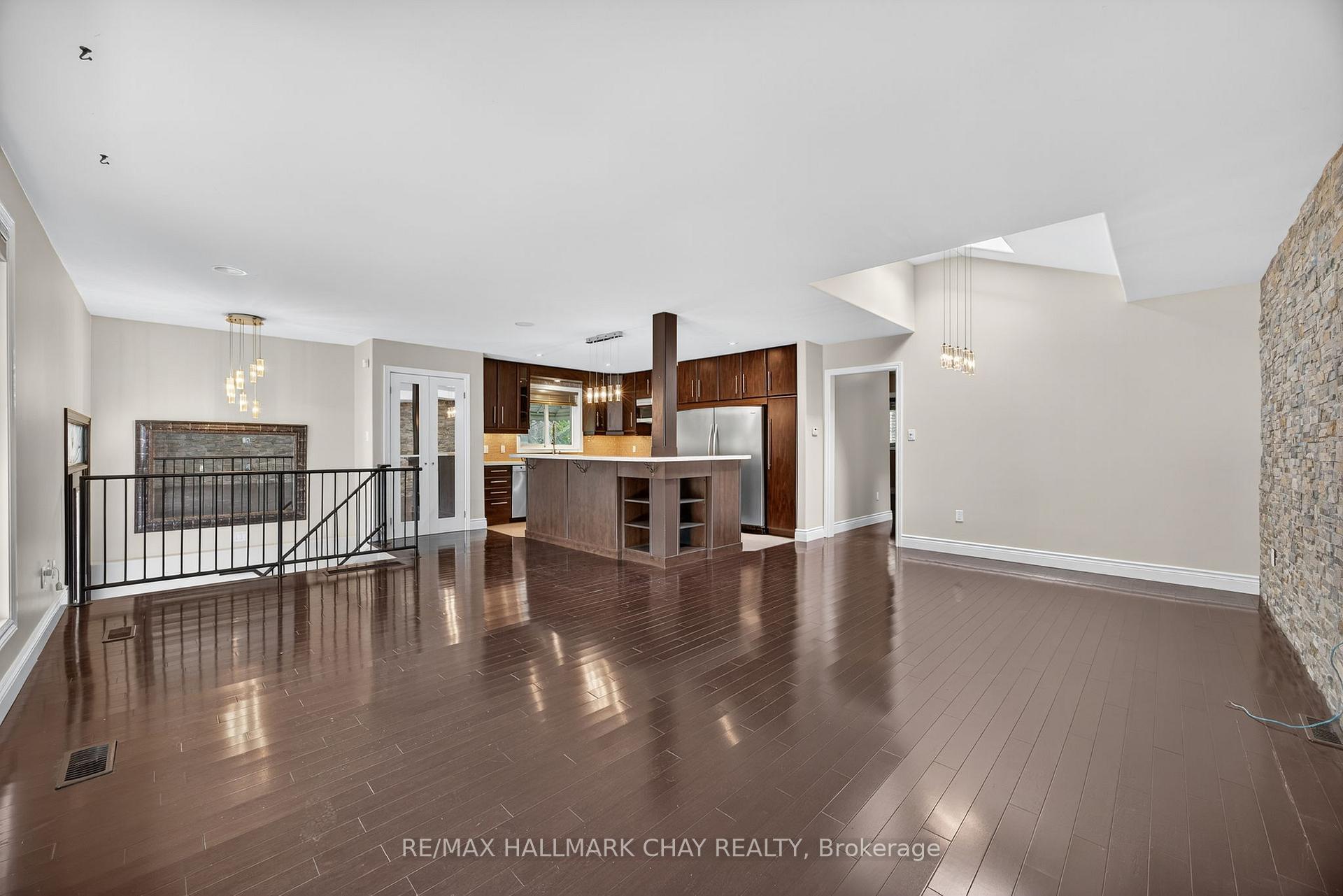 Photo 10 of 151 Berczy Street, Barrie, Codrington — HOMEH