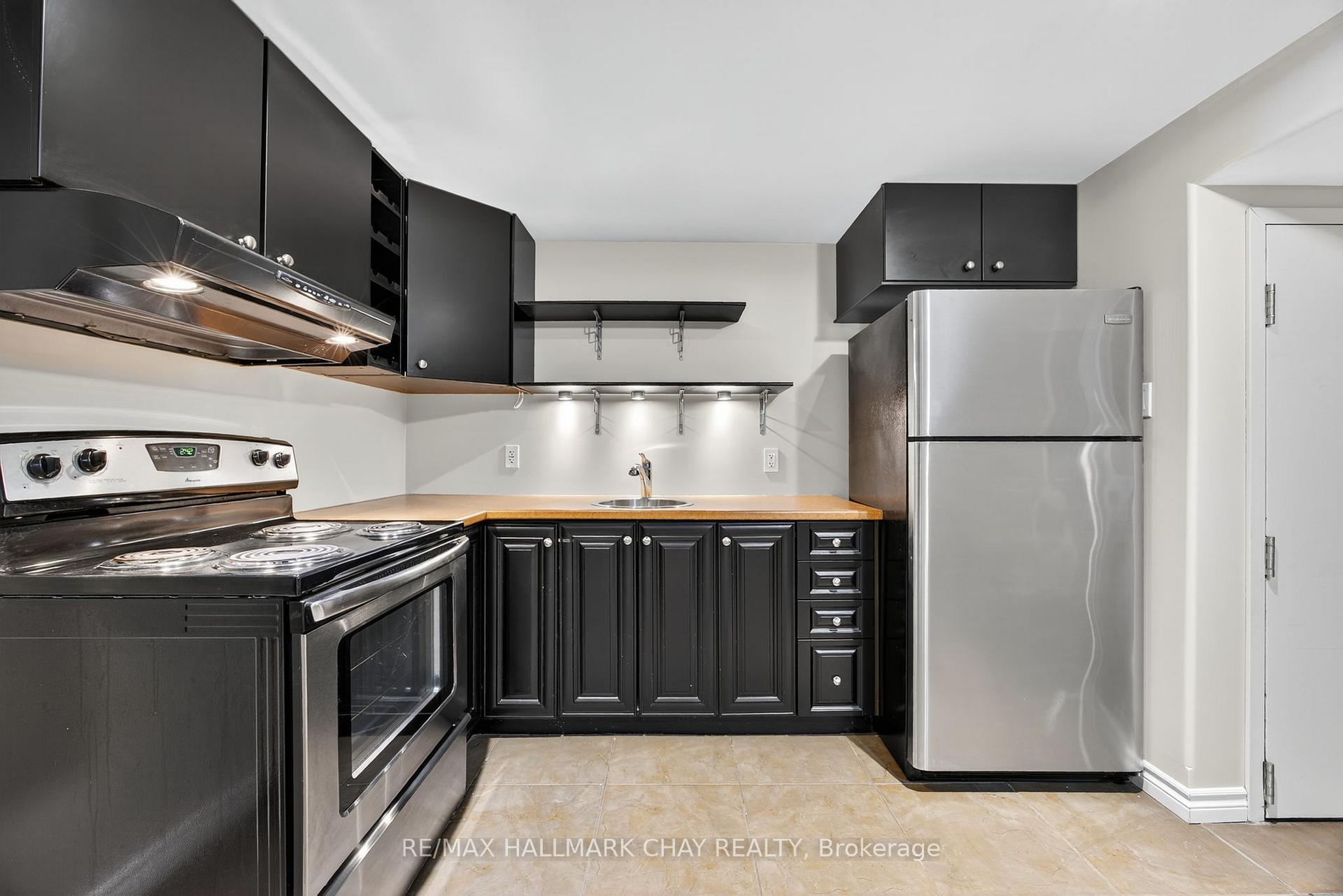 Photo 23 of 151 Berczy Street, Barrie, Codrington — HOMEH