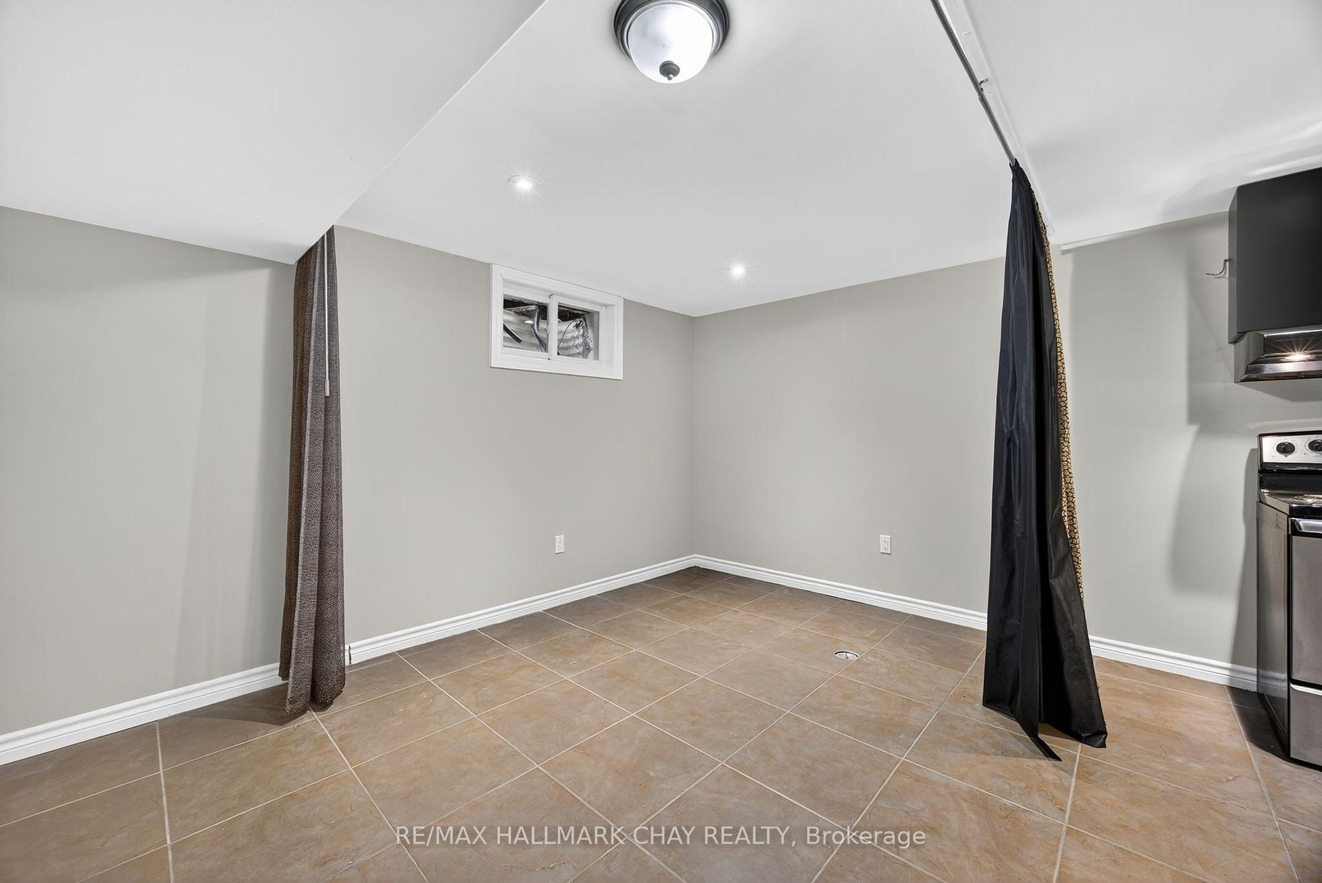 Photo 24 of 151 Berczy Street, Barrie, Codrington — HOMEH