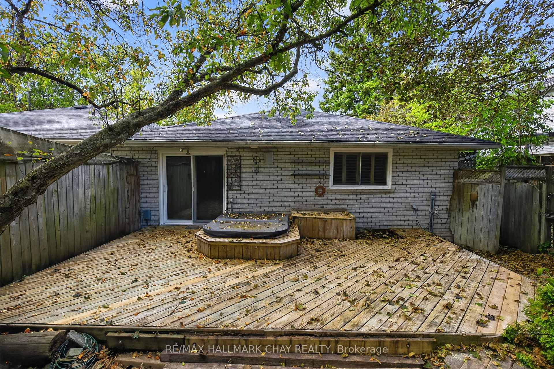 Photo 31 of 151 Berczy Street, Barrie, Codrington — HOMEH