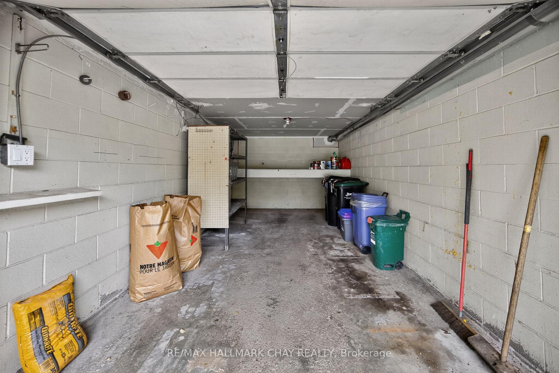 Photo 36 of 151 Berczy Street, Barrie, Codrington — HOMEH