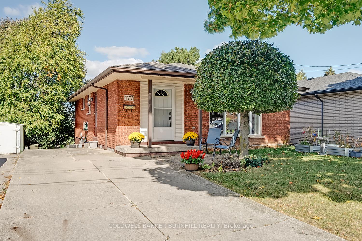 Photo 1 of 177 Lavina Crescent, Hamilton, Mountview — HOMEH