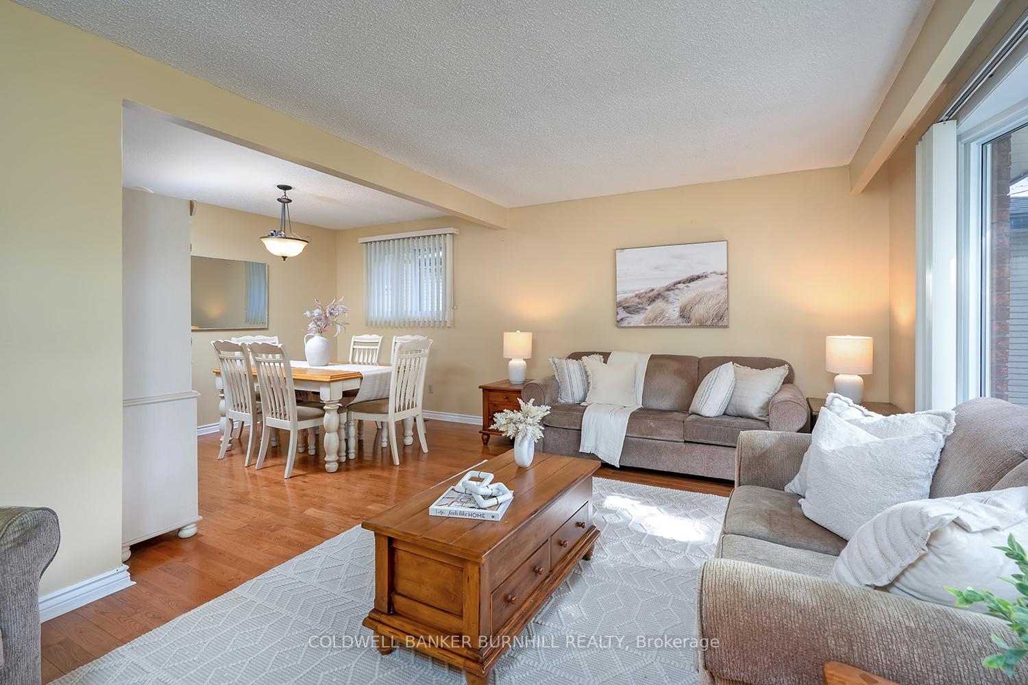 Photo 7 of 177 Lavina Crescent, Hamilton, Mountview — HOMEH