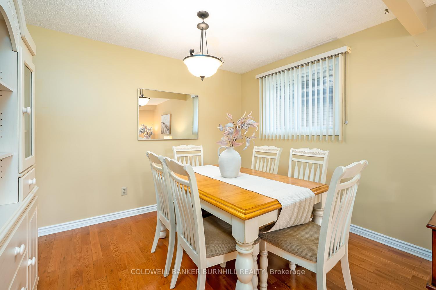 Photo 14 of 177 Lavina Crescent, Hamilton, Mountview — HOMEH