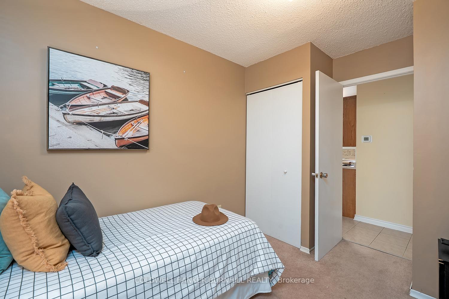 Photo 25 of 177 Lavina Crescent, Hamilton, Mountview — HOMEH