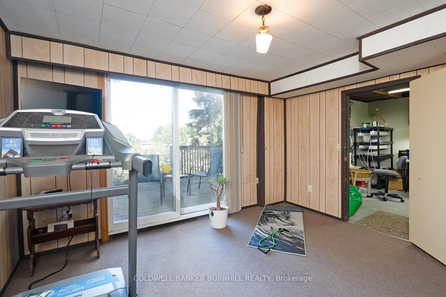Photo 32 of 177 Lavina Crescent, Hamilton, Mountview — HOMEH