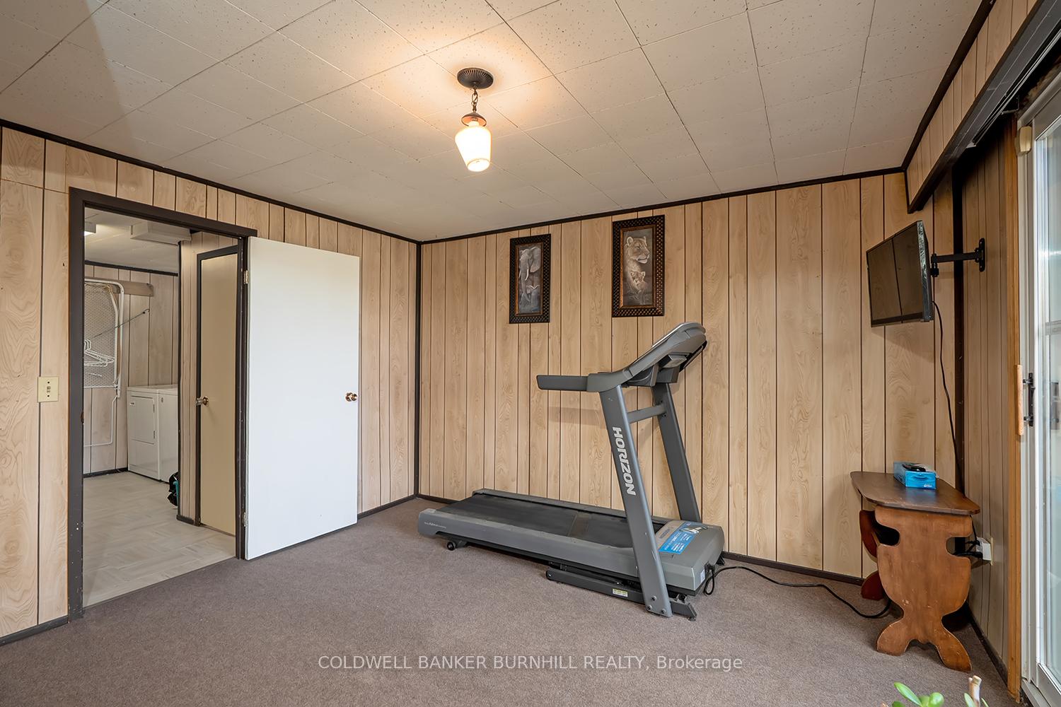 Photo 33 of 177 Lavina Crescent, Hamilton, Mountview — HOMEH