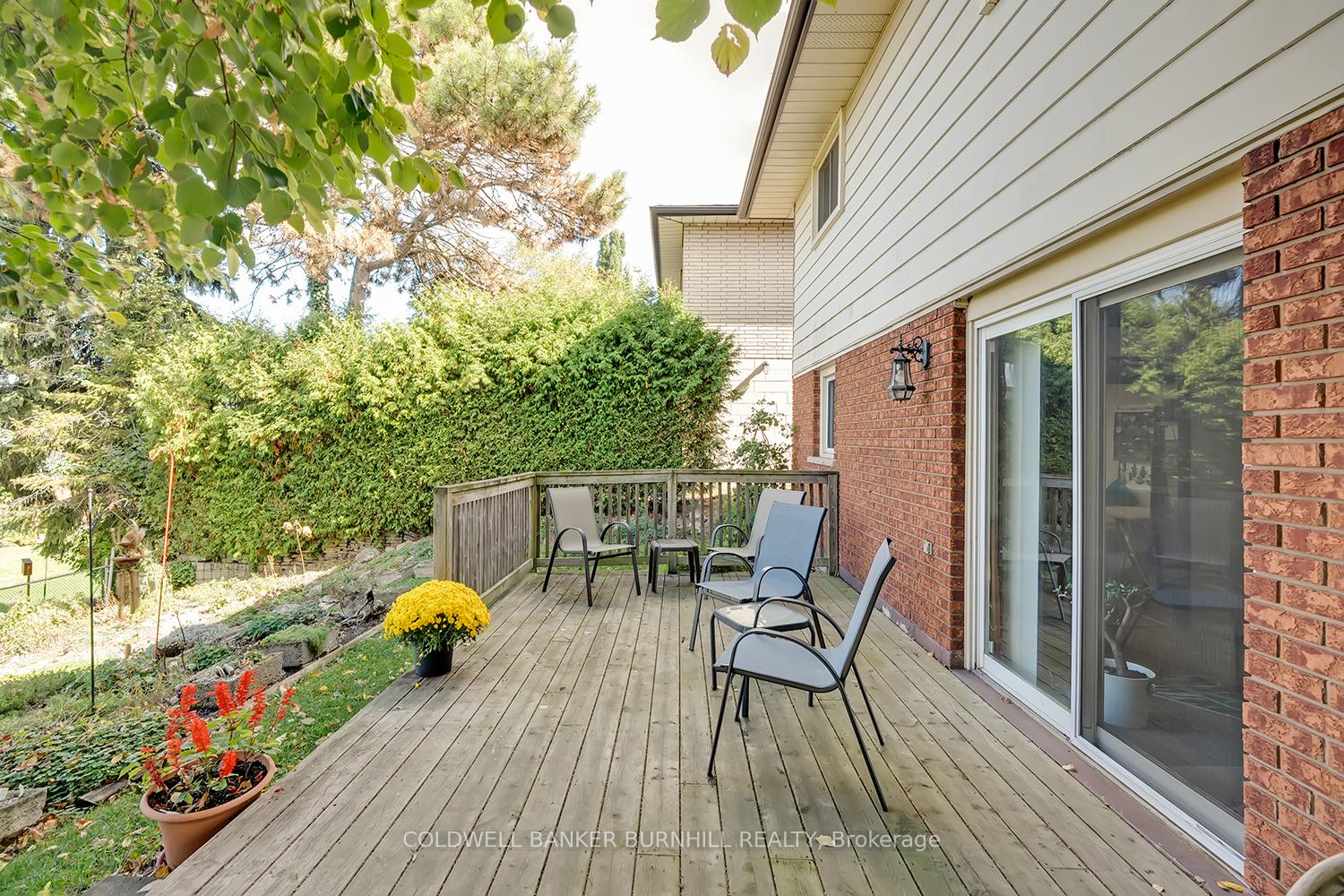 Photo 38 of 177 Lavina Crescent, Hamilton, Mountview — HOMEH